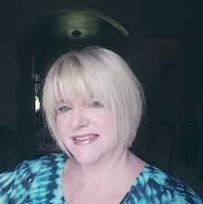 Sheila Clute's Instagram, Twitter & Facebook