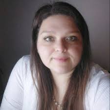 Karina Paola Vallés