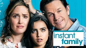 Speravano di accogliere un bambino piccolo, ma si ritrovano per le mani tre fratelli, tra cui una ragazzina di 15 anni ribelle. Instant Family Audience Reviews Movietickets