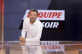 Guests of the hotel l'equipe can enjoy regional cuisine in the restaurant and relax in the bar and games room. Les Replays De L Equipe Du Soir La Chaine L Equipe L Equipe