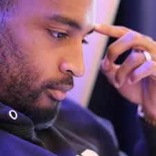 Emily Hackett (@EmilyHackett)