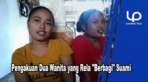 Acara ijab kabul yang dihelat selepas isya, baru saja selesai beberapa menit yang lalu. Kisah Hariani Dan Mustiawati Berbagi Suami Cinta Pertama Lalui Malam Pertama Dengan Bahagia Lombok Post