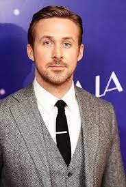 Ryan Gosling Attends The Gala Screening La La Land Ryan Gosling Suit Ryan Gosling Style Ryan Gosling