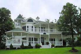 The victorian rotunda, a landmark in camps bay, is a beautiful, geometrical domed building, was the epitome of high society in cape town. Victorian Style House Plans Queen Anne Home Floor Plan Designs