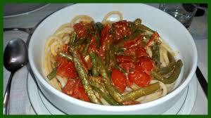 Ricetta dei fagiolini alla pugliese. Pasta Con I Fagiolini E Pomodorini Le Ricette Di Zio Roberto Youtube