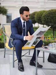 Costume bleu marine chaussure camel. Trouvez Votre Style Idees De Looks Pour Homme Streetstyles