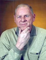 Bobby Eggleston's Instagram, Twitter & Facebook