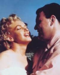 ♡ Dedicated to Marilyn... Not Impersonating ♡