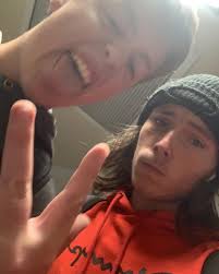 Eli Henderson (@eli_scott17) • Instagram photos and videos