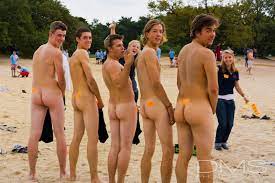 Clothed female naked male stories | TubeZZZ Porn Photos