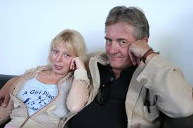 Ewa złotowska co się stało z pszczółką mają almar baya dub remix. M2qzzdt4ogm Km