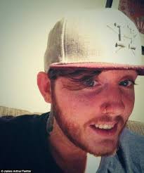 Joseph elliott girardi (born october 14, 1964) is an american retired professional baseball player and current manager for the philadelphia phillies of major league baseball (mlb). James Arthur No Longer Has To Grille And Bear It Now He S Got A Hollywood Smile Daily Mail Online