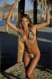 Daisy fuentes was mtv's first latina vj (signed to mtv and mtv latin america simultaneously). 87 Daisy Ideas In 2021 Daisy Fuentes Daisy Richard Marx