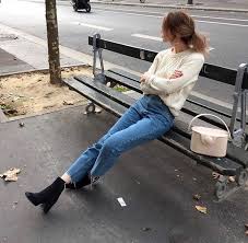 Black Ankle Boots With Jeans Pin By Kalei Jared On Outfit Inspo Fashion Ankle Boots With Jeans Boots Outfit Ankle