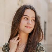 Daisy Holley's Instagram, Twitter & Facebook