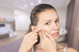So werden betroffene daran gehindert, sie auszudrücken. Unterirdische Pickel So Wirst Du Sie Schmerzfrei Los Beauty Tipps Net