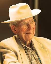 Annette Dillon's Instagram, Twitter & Facebook