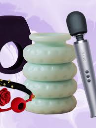 19 Best Sex Toys for Couples to Spice Up the Bedroom | Allure
