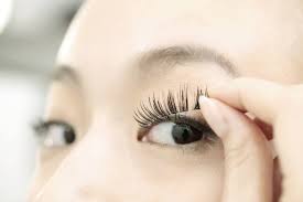 Ardell eyelash extensions offer you a look that is both appealing and natural. Pretty Peepers 8 Best Natural Looking Falsies For Asian Eyes