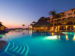 17 All Inclusive Resorts For Couples On A Budget In 2020 All Inclusive Resorts Inclusive Resorts Cabo San Lucas Resort