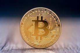 Do you find yourself wondering should i be investing in bitcoin? or should i be in investing in ethereum? If You Bought 1 000 Worth Of Bitcoin A Year Ago Here S How Much You D Have Today