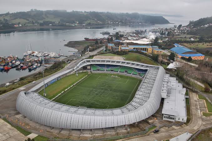 Estadio Bicentenario Chinquihue de Puerto Montt.