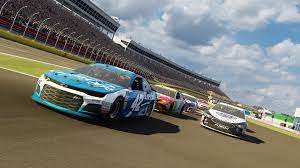 Features all the official teams, drivers and cars from the three nascar national series as well as the xtreme dirt tour, racing on 39 authentic tracks.» Nascar Heat 3 Gets Xtreme Dirt Tour