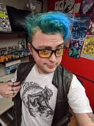 Aaron Culpepper's Instagram, Twitter & Facebook