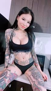 Take me on this kitchen counter 😜