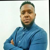 90+ perfis com “Aaron Silva”