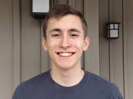 Bachelor of the Month: Thomas Olson