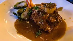 Dinner reciepes for murder mystery dinners : Local Restaurants Serving More Than Food On A Plate