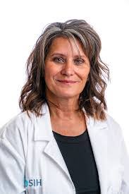 Marci Moore's Instagram, Twitter & Facebook