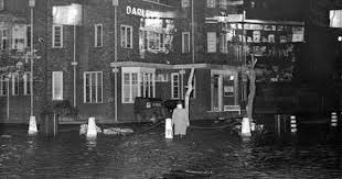 Cleethorpes North East Lincolnshire England All Flooded After Heavy Rain And Strong Winds On Wednesday 11 January 197 Lincolnshire England Margate Kent Grimsby