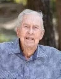 Earlene Grissom's Instagram, Twitter & Facebook