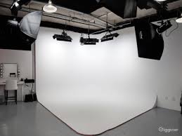 Newly Built Fully Equipped Photo Video Studio Rent This Location On Giggster