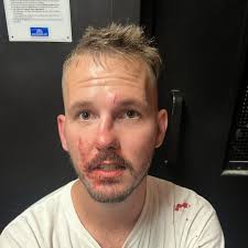 Stream Justin Mitchell music