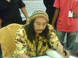 He obtained malaysian book of records for doodling. S Amin Shahab Legacy Photos Facebook
