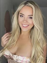 Sắp đẻ đến nơi, mẹ bầu vẫn lên ứng dụng hẹn hò để tìm 'Romeo'