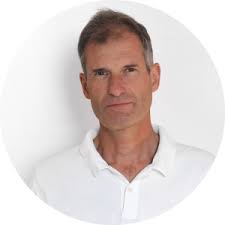 Internal medicine was initially characterized by determination of the underlying internal or pathological causes of symptoms and syndromes by use of laboratory investigations in addition to bedside clinical assessment of patients. Dr Med Mathias Scheel Internist Zentrum Fur Innere Medizin Lurup