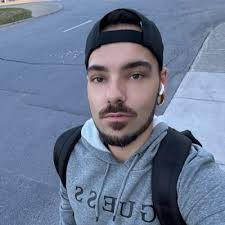 Pat Desnoyers (@Racingpat87)