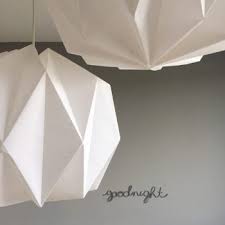.kit fabrication abat jour papier origami blanc agent paper, abat jour origami oeuvre d art en papier pour votre plaisir, fabriquer un abat jour origami cultura this abat jour origami graphic has 20 dominated colors, which include white, light gray, spanish gray, bubble gum, eunry, cream, pine. Diy 26 Une Lampe Origami Pierre Papier Ciseaux