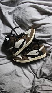 Travis Scott Jordan 1 In 2020 Hypebeast Wallpaper Travis Scott Shoes Sneakers Men Fashion