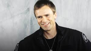 Stargate Vs. Macgyver - Richard Dean Anderson Reveals Which One He Enjoyed  More! - Youtube