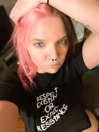 Jennifer Lockard's Instagram, Twitter & Facebook