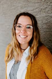 Melissa Hiett shared a beautiful message at MIX this summer. Want to know  more about her? Check out this list of 10 things you may or may not have  known about her ...