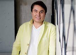 Он более девятнадцати лет руководит этим популярным. Generalnyj Direktor Muz Tv Arman Davletyarov Stal Otcom V Pyatyj Raz Hello Russia