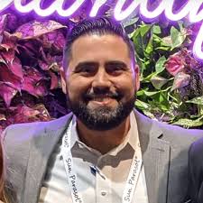 Michael Holsinger Email & Phone Number