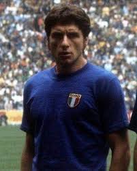 ITALIA_IN - Mario Bertini è un ex calciatore italiano, di ruolo mediano,  vicecampione del mondo nel 1970 con la nazionale italiana. Nascita: 7  gennaio 1944 (età 79 anni), Prato Altezza: 1,74 m Ruolo: Centrocampista  Termine carriera: 1978 | Facebook