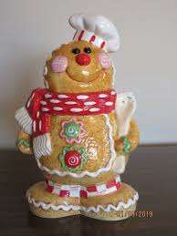Place a circle of gingerbread fabric between lid and ring and tie a gingerbread man cookie cutter onto jar with ribbon! Gingerbread Man Cookie Jar Ltd Commodities Collectibles Kitchen Home Kitchenware Ebay Cookie Jars Vintage Collectible Cookie Jars Cookie Jars For Sale